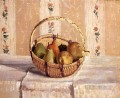 Naturaleza muerta Manzanas y peras en una cesta redonda postimpresionismo Camille Pissarro